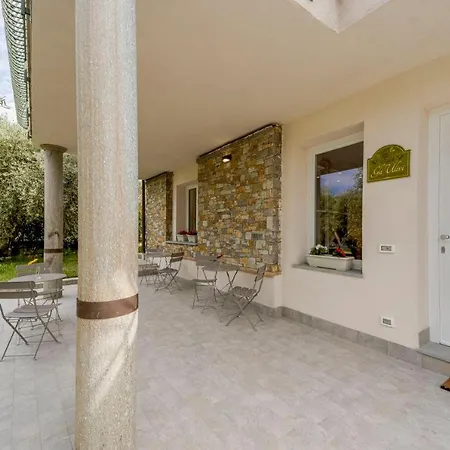 Gli Ulivi And Breakfast Bed & Breakfast Marina dʼAndora