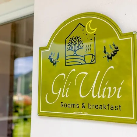 Gli Ulivi And Breakfast 3*